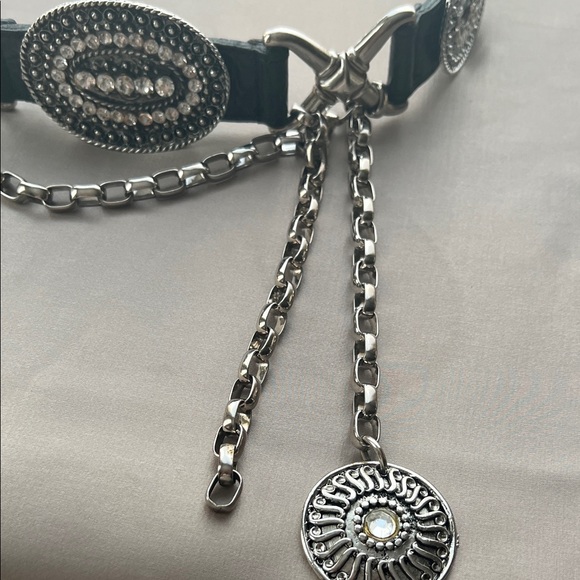 Vintage Chic Silver Rhinestones and Silver Chain Black Leather Belt Size 27-29 main image 12
